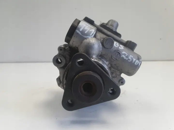 Audi A6 C5 2.5 TDI V6 POMPA WSPOMAGANIA 3B0422154K