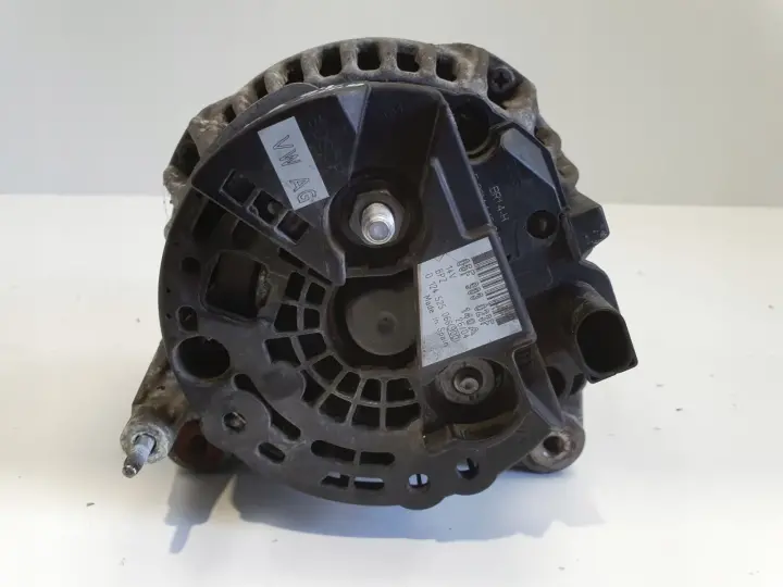 Audi A3 8P VW Golf V 1.9 TDI ALTERNATOR bosch 06F903023F 140A