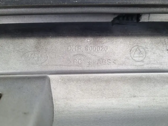 Range Rover Sport L320 lift PRZEDNIA ATRAPA CHŁODNICY Grill gril DHF500020