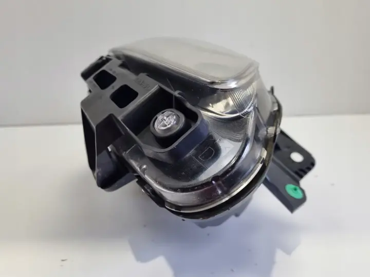 Renault Clio III LIFT PRZEDNIA LAMPA PRAWA prawy przód ANGLIK 260106323R