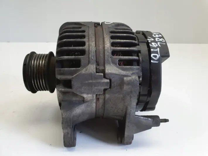 Audi A3 8L Golf IV 1.9 TDI ALTERNATOR 0123515021 038903023L 90A