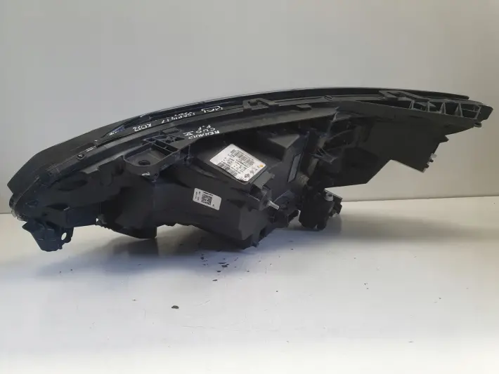 Renault Clio V PRZEDNIA LAMPA PRAWA PRAWY PRZÓD FULL LED europa 260107933R