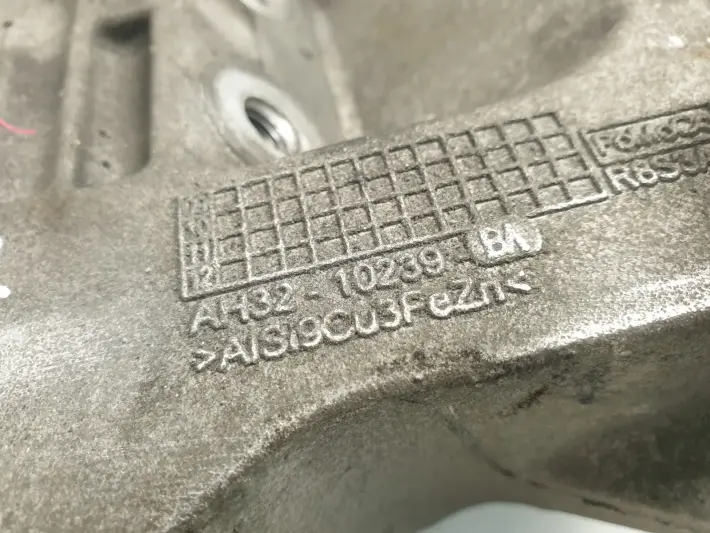 Land Rover Sport II 3.0 V6 TDV6 ŁAPA ALTERNATORA