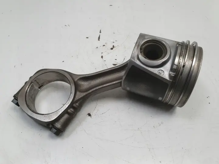 Iveco Daily IV 3.0 CNG TŁOK KORBOWÓD