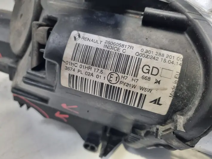 Renault Megane III LIFT PRZEDNIA LAMPA LEWA lewy przód EUROPA 260605817R