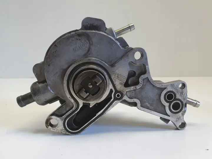 Audi A4 B5 B6 B7 A6 C5 1.9 TDI POMPA VACUM wakum 038145209A