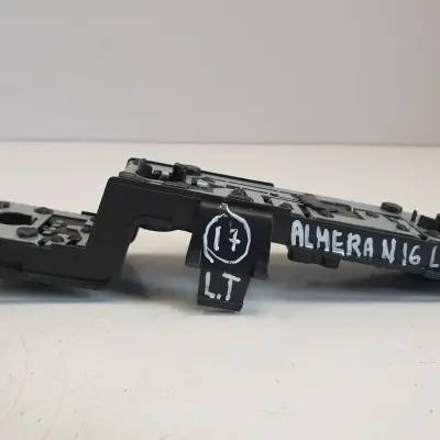 Nissan Almera N16 00-03r LEWY WKŁAD TYLNEJ LAMPY