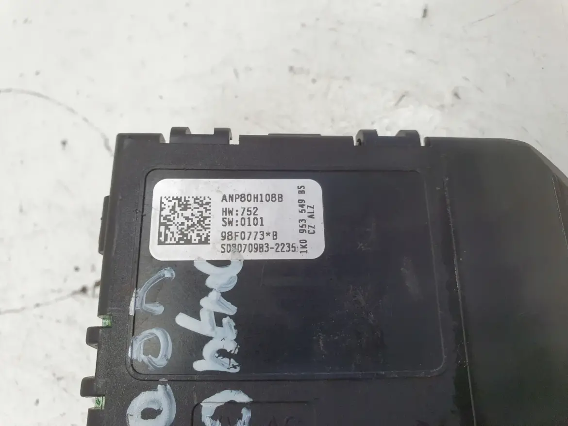 VW Golf V Touran I CZUJNIK KĄTA SKRĘTÓW Moduł 1K0953549BS