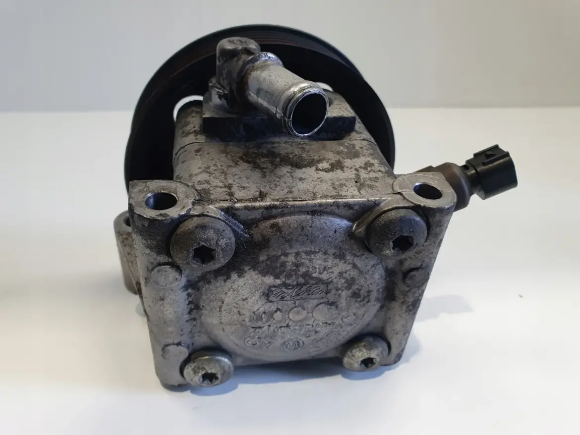 Ford C-Max 1.6 16V POMPA WSPOMAGANIA 4M51-3A696-AE