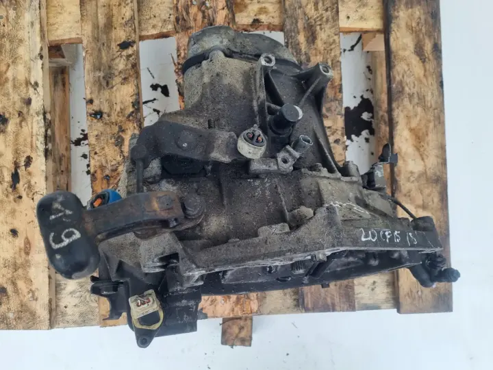 Peugeot 206 1.4 8V SKRZYNIA BIEGÓW 20CF15 manual MANUALNA