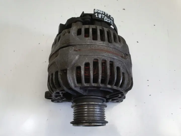 Audi TT 1.8 T ALTERNATOR bosch 028903028E 120A