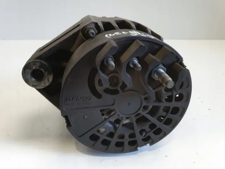 Opel Vectra C 1.9 CDTI ALTERNATOR denso 13117340 105A