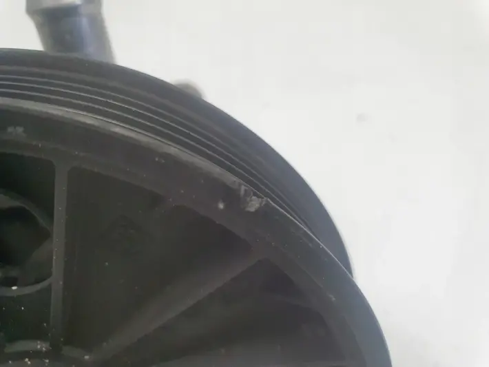 Volvo C70 S70 V70 2.4 B POMPA WSPOMAGANIA oryginał 30741121