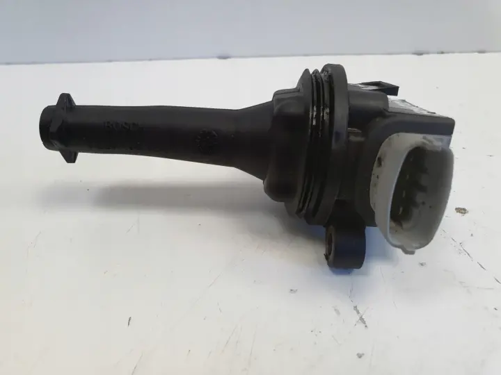 Volvo V70 II S80 I 2.4 T CEWKA ZAPŁONOWA 30713417 0221604010