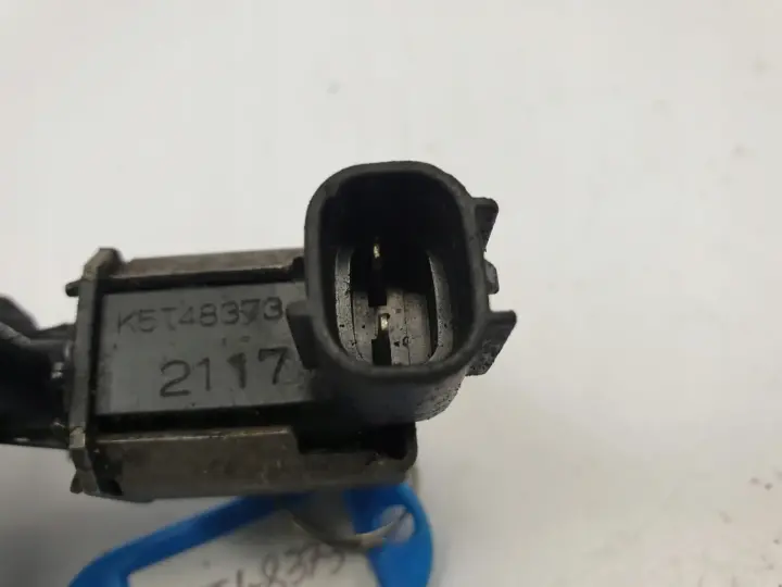 Pajero III 3.5 GDI V6 ZAWÓR PODCIŚNIENIA K5T48373