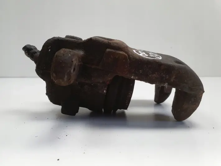 Renault Clio IV LEWY PRZEDNI ZACISK HAMULCOWY przód kierowcy L.P TRW