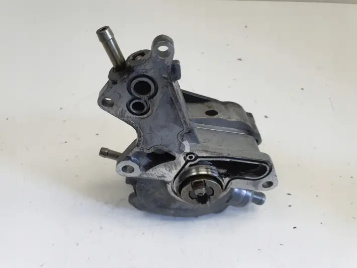 Audi A4 B5 B6 B7 A6 C5 1.9 TDI POMPA VACUM wakum 038145209A
