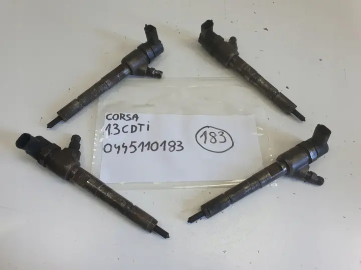 Opel Corsa D 1.3 CDTI WTRYSKIWACZ wtrysk 0445110183
