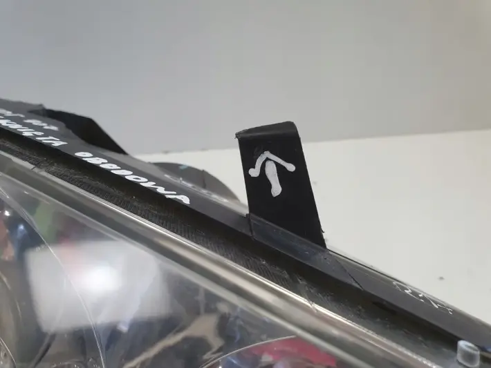 Peugeot 307 01-05 PRZEDNIA LAMPA PRAWA prawy przód anglik 9634369280