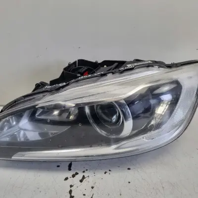 Volvo S60 II V60 LIFT PRZEDNIA LAMPA LEWA lewy przód XENON skrętna 31420261