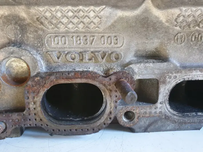 Volvo S60 V70 2.4 B GŁOWICA CYLINDRÓW 1001837003