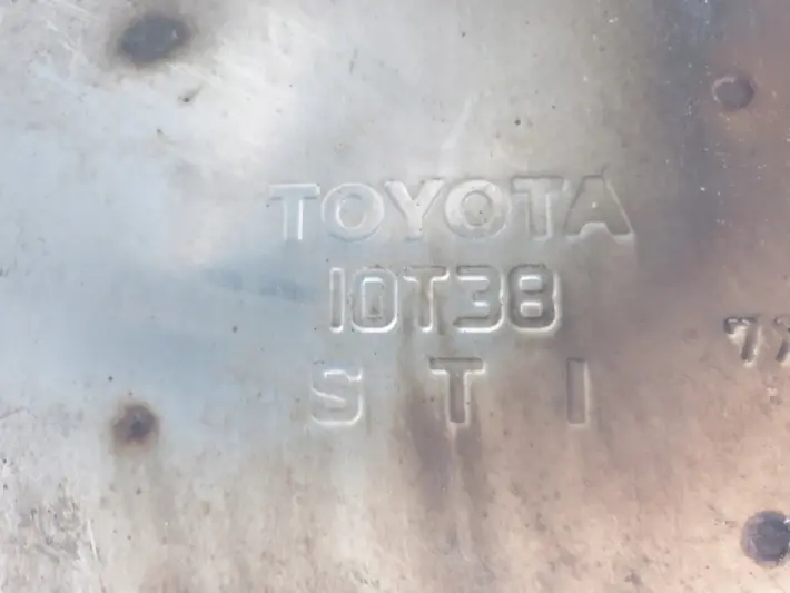 Toyota C-HR CHR 1.8 HYBRYDA TŁUMIK KOŃCOWY Wydech rura