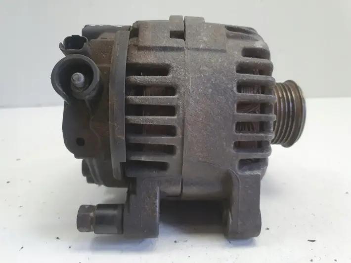 Suzuki SX4 1.6 DDIS ALTERNATOR valeo 31400-69K00-000 TG15C127