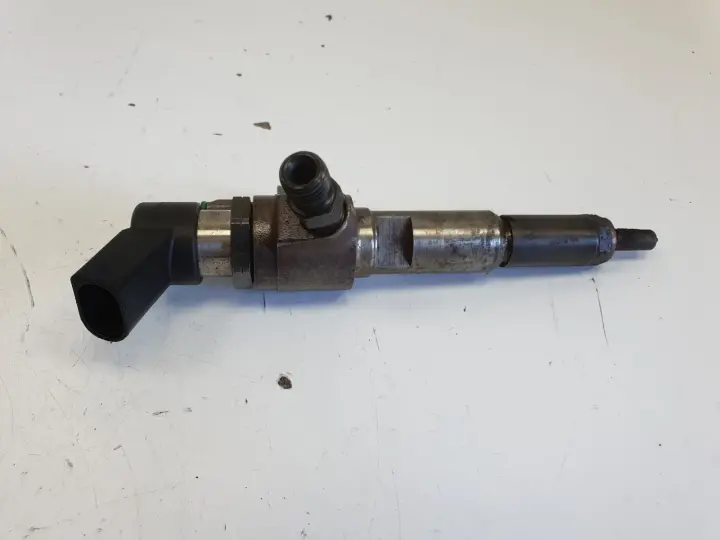 Volvo Peugeot Citroen Mazda 1.6 HDI D WTRYSKIWACZ wtrysk 9802448680