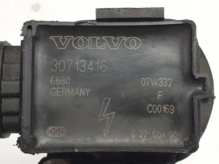 Volvo C70 II 2.4 B CEWKA ZAPŁONOWA 30713416