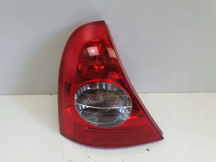 Renault Clio II lift 01-12r TYLNA LAMPA LEWA lewy tył kierowcy 820071413
