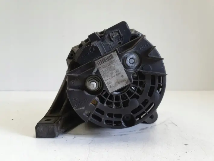 Volvo S60 I 2.4 D5 ALTERNATOR 140A 30667787 bosch 0124525060