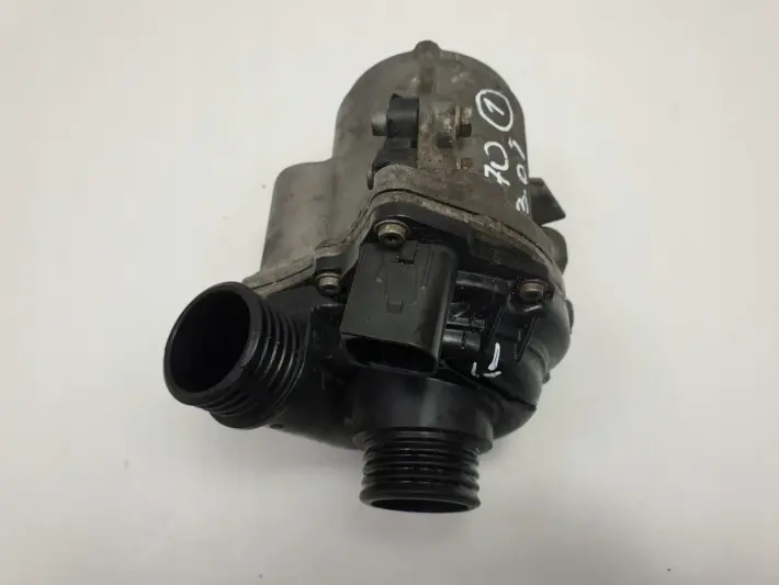 BMW X5 E70 3.0 i ELEKTRYCZNA POMPA WODY 11868015