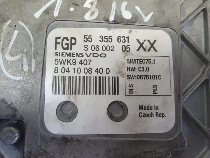 Opel Vectra C 1.8 16V STEROWNIK SILNIKA komputer 55355631