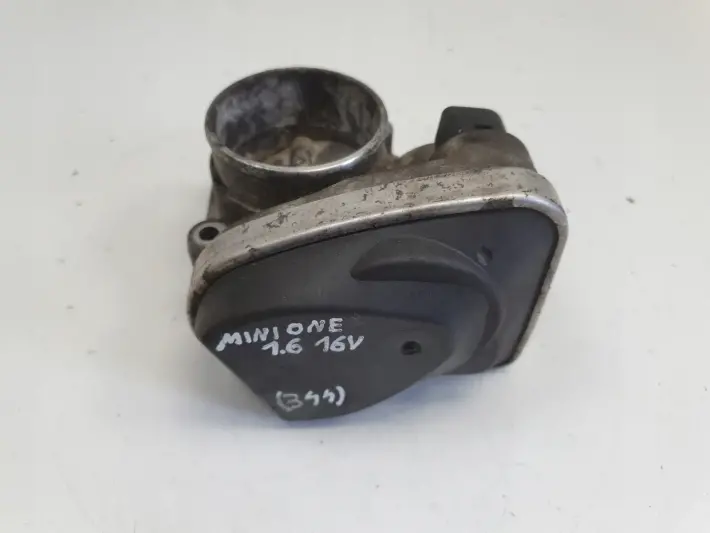 Mini One R50 R53 1.6 16V PRZEPUSTNICA 7509043
