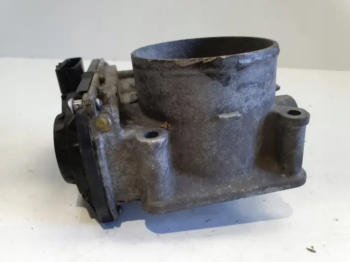 Lexus IS II IS250 2.5 PRZEPUSTNICA 22030-31020
