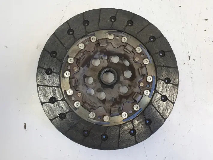 Audi A3 II 8P 1.9 TDI DOCISK TARCZA sprzęgło