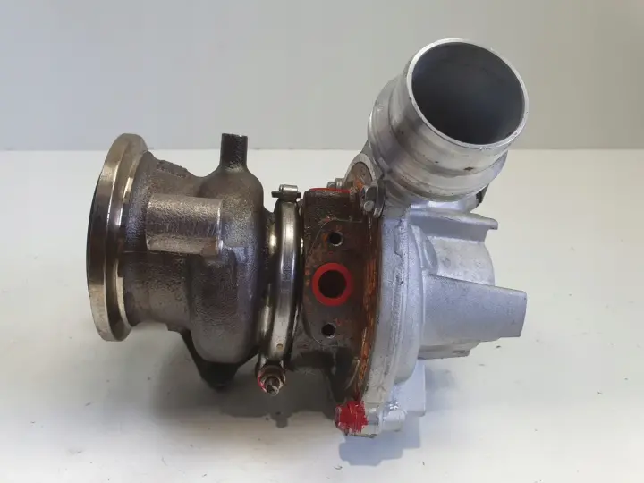 Volvo XC40 1.5 H TURBOSPRĘŻARKA turbo 32257071