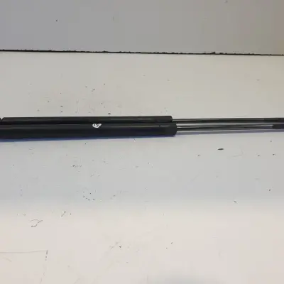 VW Golf IV SIŁOWNIK KLAPY BAGAŻNIKA Teleskop Kpl