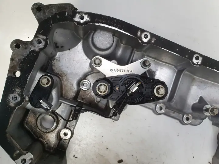 Chrysler 300C 3.0 CRD MISKA OLEJOWA oleju R6420140202