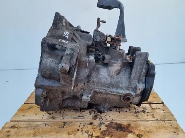 VW Bora 2.0 8V SKRZYNIA BIEGÓW manual EGT manualna