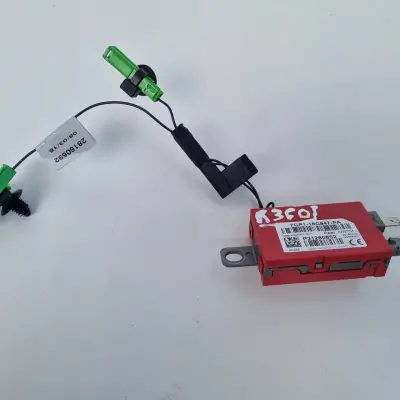 Volvo V60 WZMACNIACZ ANTENY 7CP1-18C847-PA P31260852