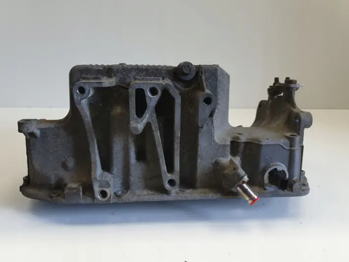 Opel Vectra C 1.9 CDTI MISKA OLEJOWA oleju 55565487