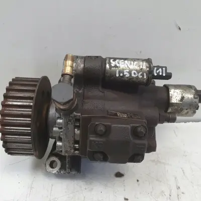 Renault Scenic II 1.5 DCI POMPA WTRYSKOWA paliwa 8200821184