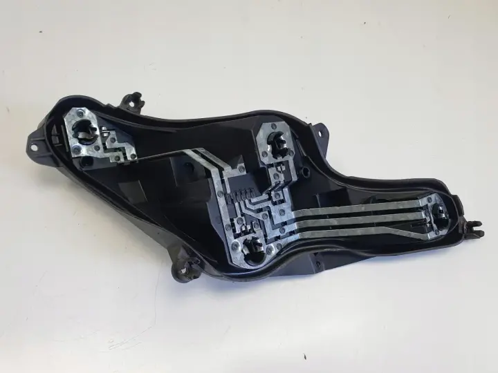 Opel Insignia A 08-13r HB WKŁAD TYLNEJ LAMPY lewy tył kierowcy