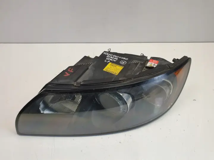 Volvo S40 V50 XENON PRZEDNIA LAMPA LEWA lewy przód