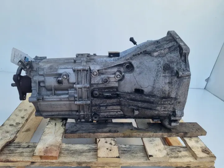 BMW F10 F11 2.0 D SKRZYNIA BIEGÓW manualna MANUAL