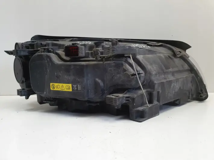 Volvo S80 II V70 III PRZEDNIA LAMPA LEWA lewy przód XENON 31214347