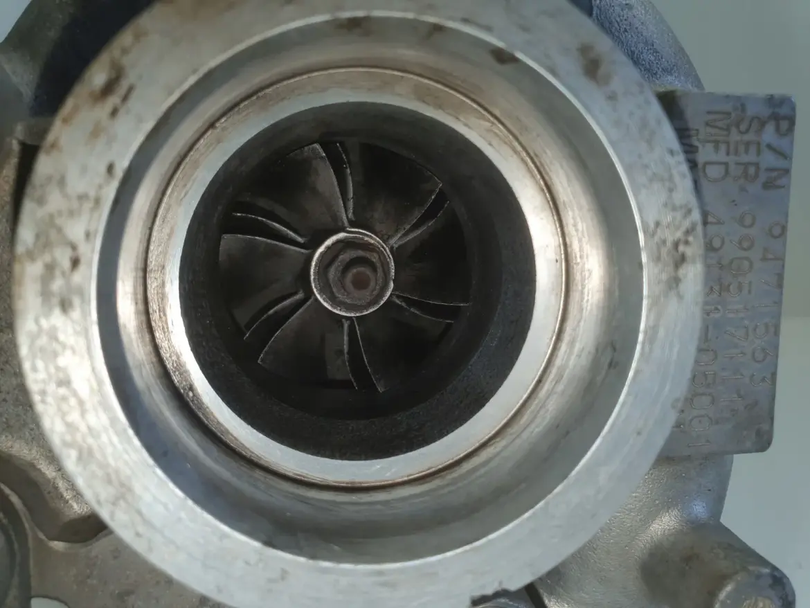 Volvo S80 2.8 T6 TURBOSPRĘŻARKA turbo 9471563