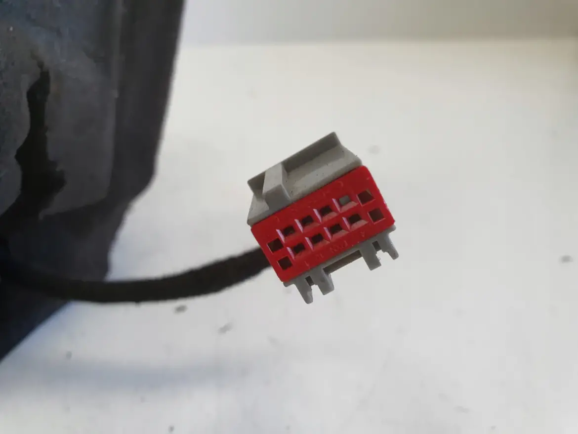 Ford Fiesta VI MK6 02-05r LUSTERKO PRAWE PASAŻERA 7 pin pinów ELEKTRYCZNE