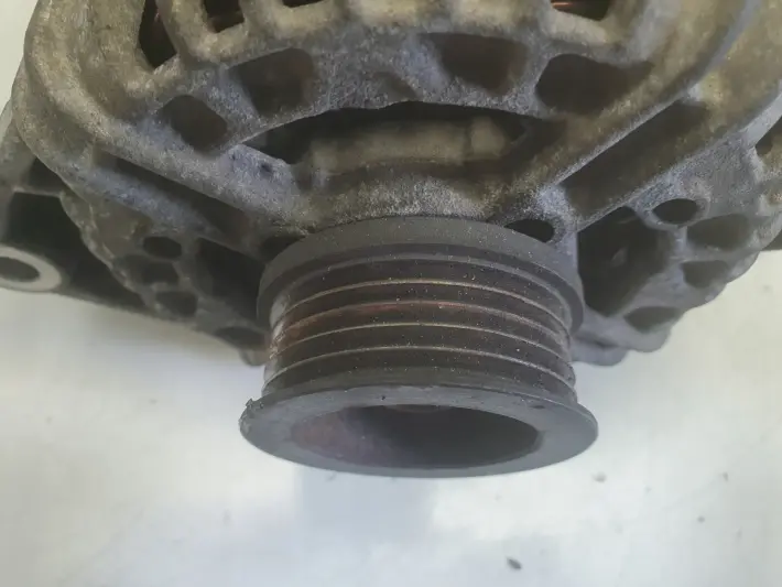 Opel Zafira A 1.8 16V ALTERNATOR 0124425025 100A bosch